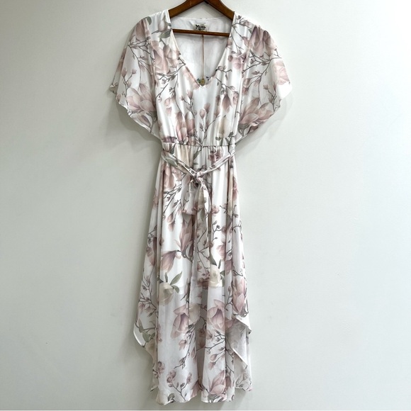 Show Me Your MuMu Dresses & Skirts - Show Me Your Mumu Adore Maxi Dress Forever Vine Floral Flutter Sleeves Large